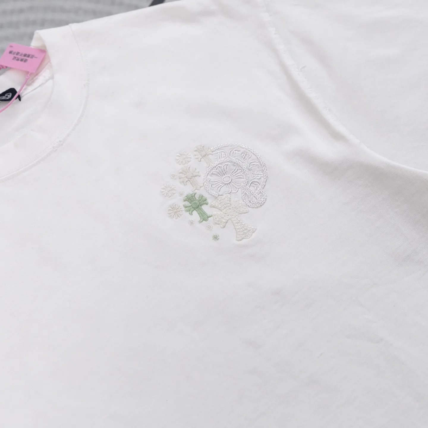 125 Chrome Hearts 26ss New Arrival T Quality Color Change ！ ， ， 。 ， CH ， Black White， ， 。 Classic ， 。 ， ， Same Style， ， 。 Size：S—XL ：Black White